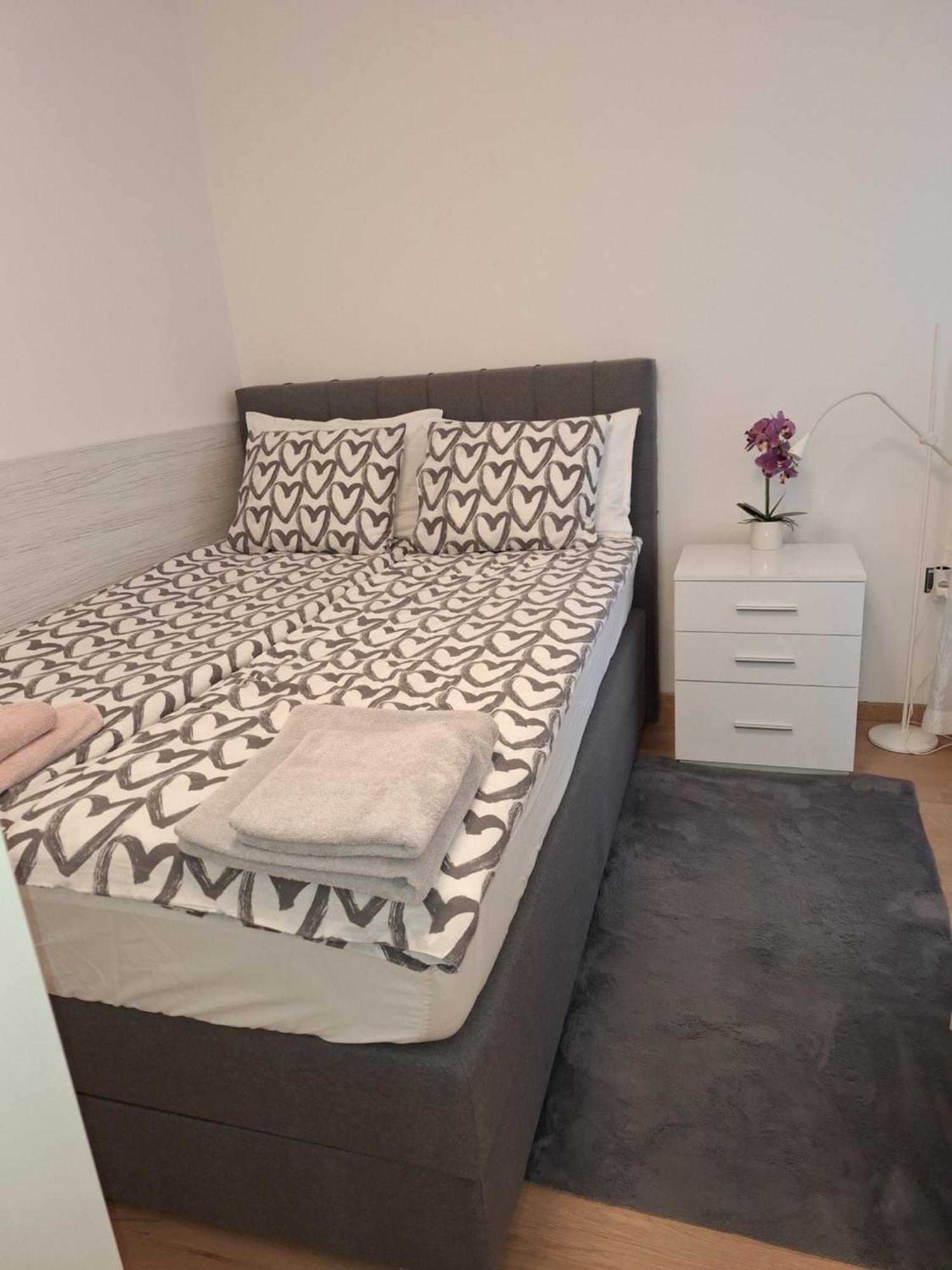 Apartment Remi Zagreb Bagian luar foto